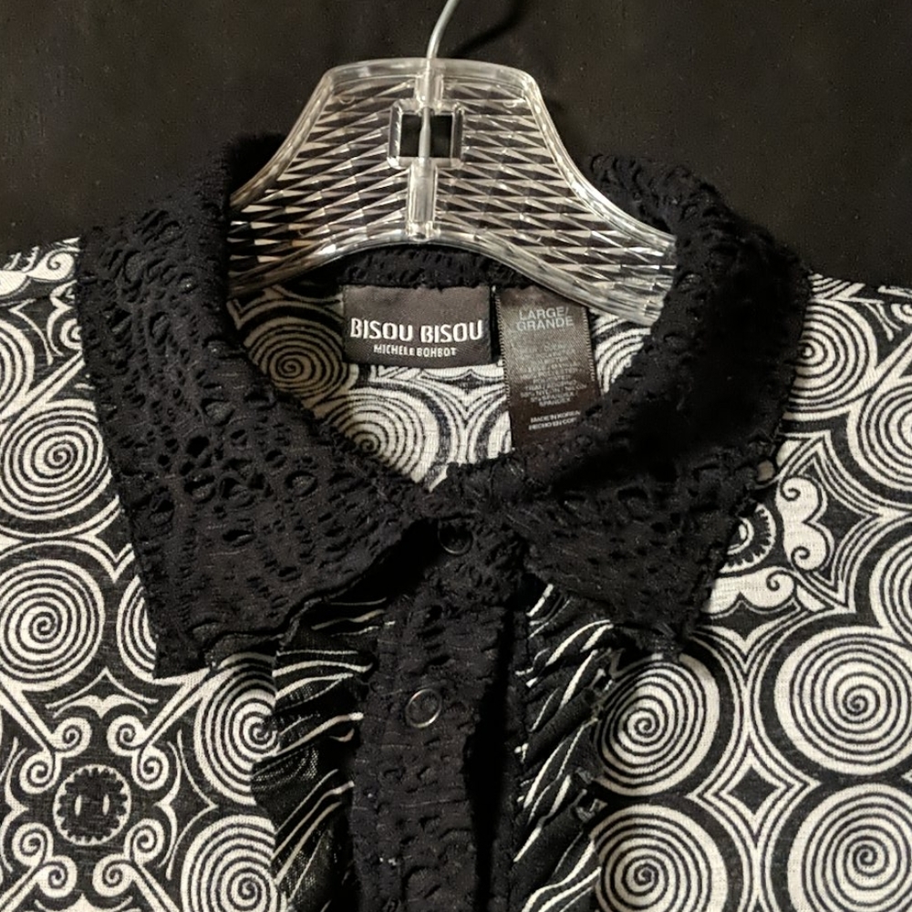 Button down blouse - Picture 5 of 7